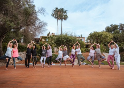 Gemeinsame Yoga-Stunden an der frischen Luft