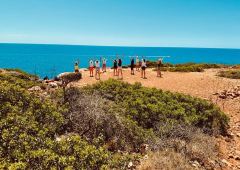 Neben dem Yoga-Programm stehen Ihnen regelmäßige Strandtransfers zur Verfügung