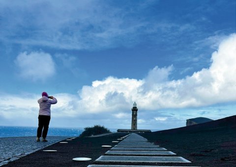 Ein Leuchtturm auf den Azoren