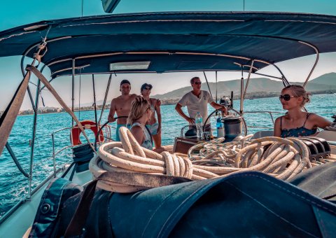 Mit dem Boot über die Ägäis segeln