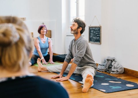 Zurück zur inneren Balance finden beim Yoga