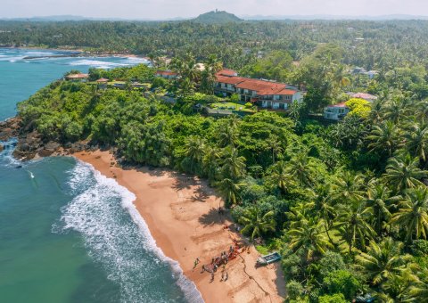 Die Hiru Villa direkt am Meer gelegen