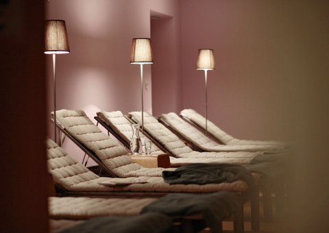 Die Ruhe nach der Sauna genießen