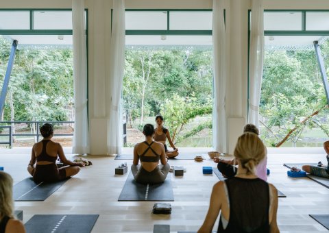 Wohltuendes Yoga mit Gleichgesinnten