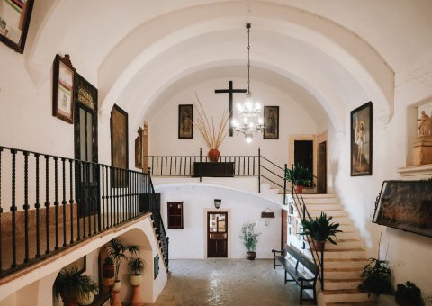Das Kloster Sant Salvador von innen