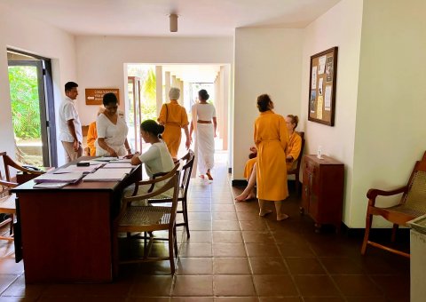 Auf dem Weg zur ayurvedischen Behandlung